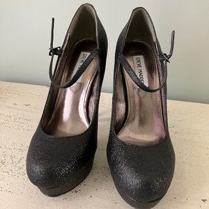 Steve Madden P-Valeri Black Glitter; Size 7.5
